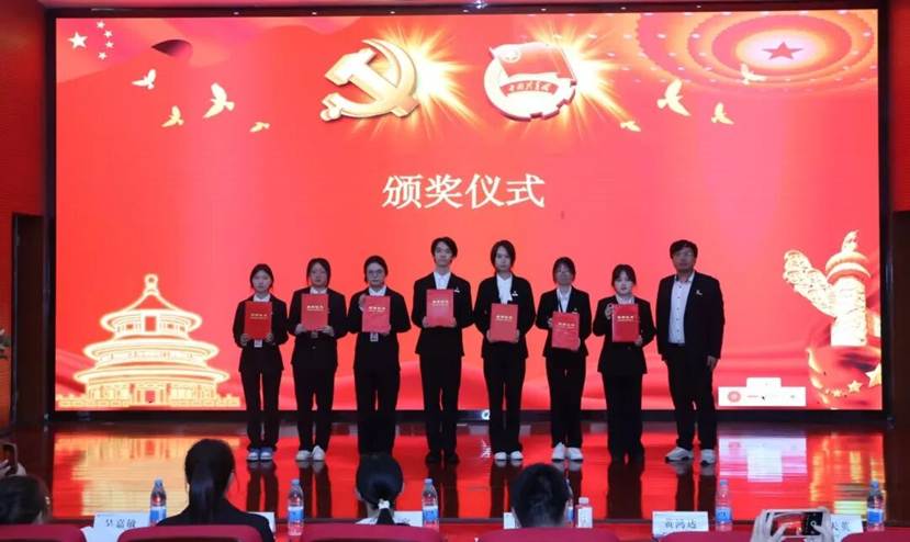 a045002af12c43949a862cfaed6475e1cb1d102e